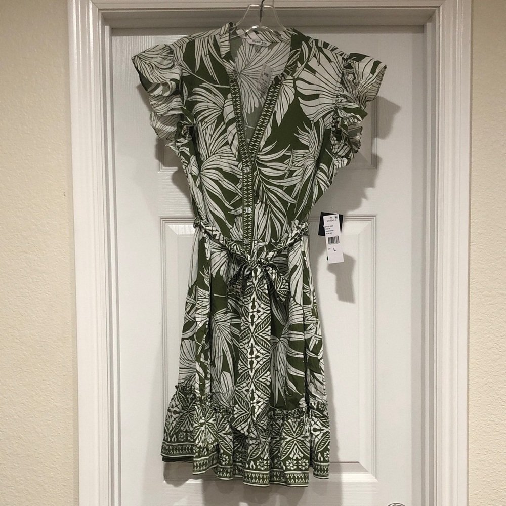 Studio One Green Leaf-Print Tie-Waist Dress - Women